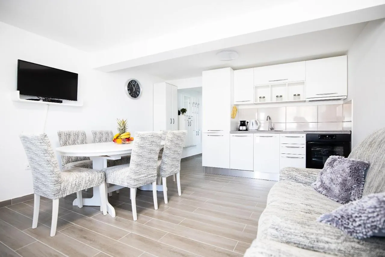 Deluxe Apartments Sanja With Seaview Gornji Karin 0*,  Croatia