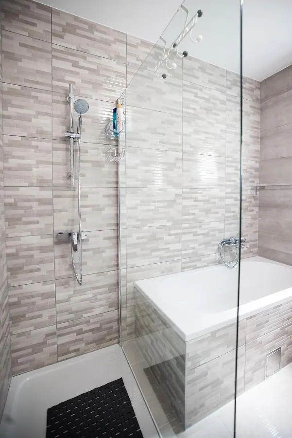 Deluxe Apartments Sanja With Seaview Gornji Karin Croatia