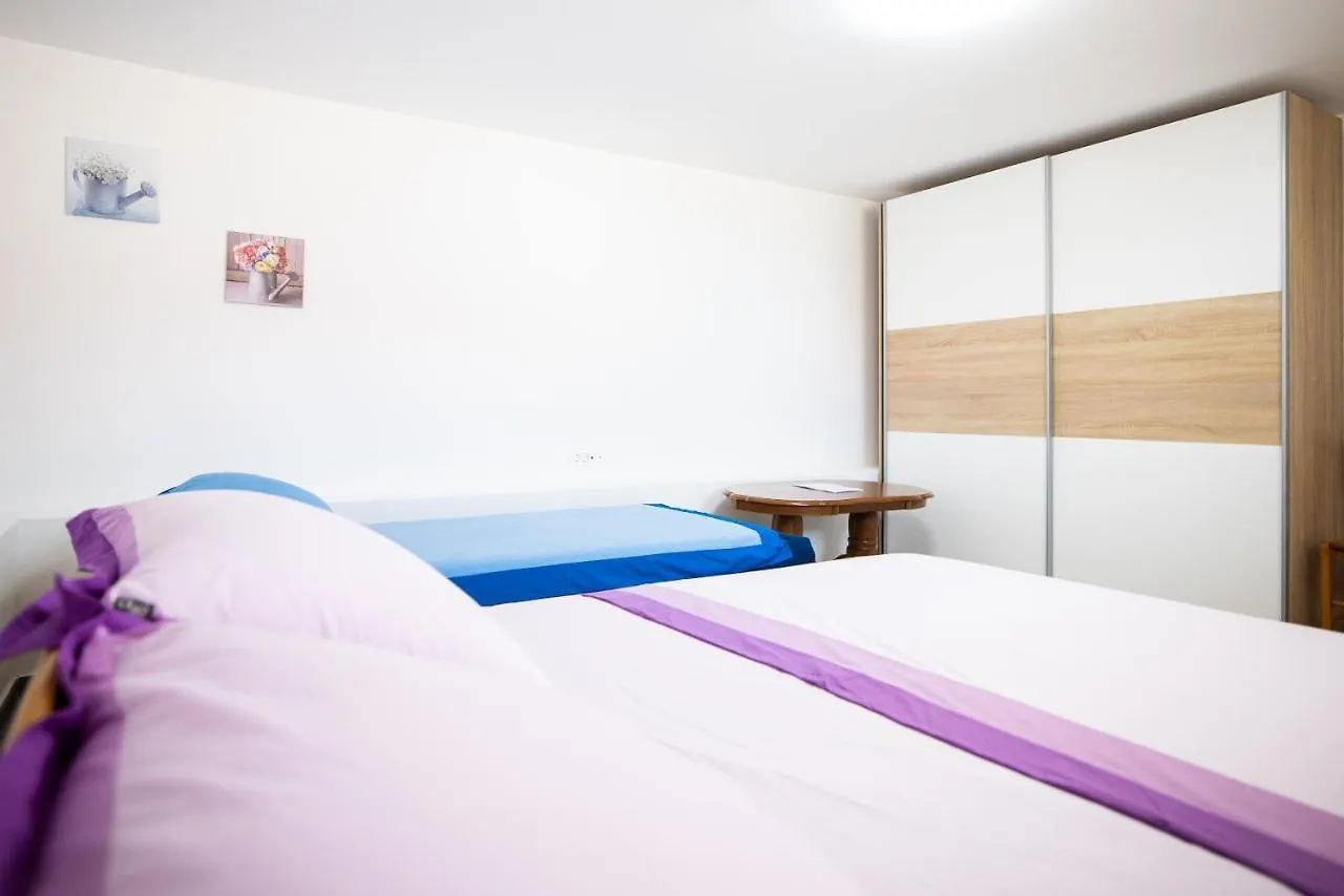 Deluxe Apartments Sanja With Seaview Gornji Karin