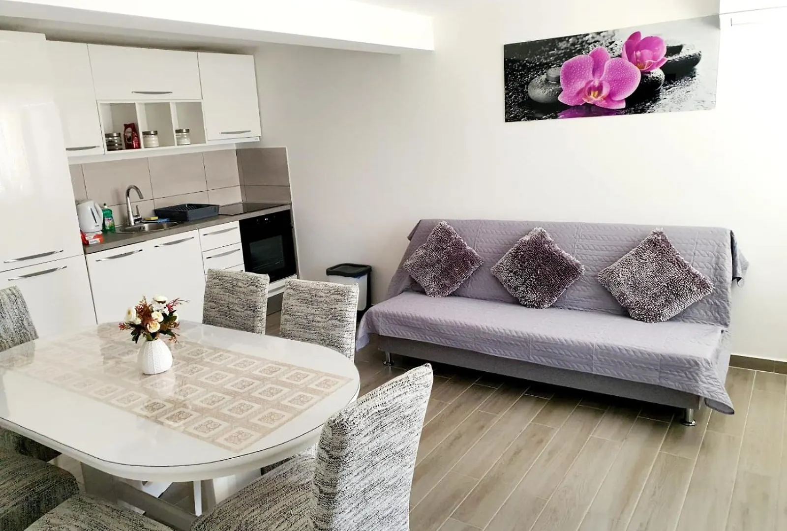 Deluxe Apartments Sanja With Seaview Gornji Karin Croatia